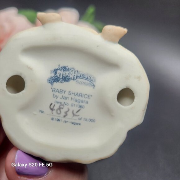 Vintage “Baby Sharice” Porcelain Figurine By Jan Hagara #S11360 1990 - Picture 4 of 9